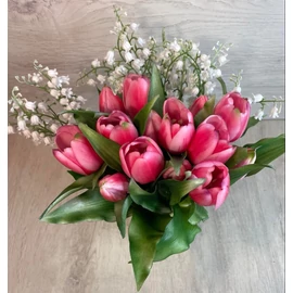 Harisnyavirag kellek, hobbikellek, harisnya, muzold, muvirag, tulipan