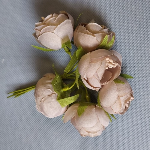 Harisnyavirag kellek, hobbikellek, harisnya, muzold, muvirag, tulipan